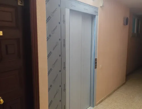 Substitució completa d’ascensor antic – Roureda, Viladecans