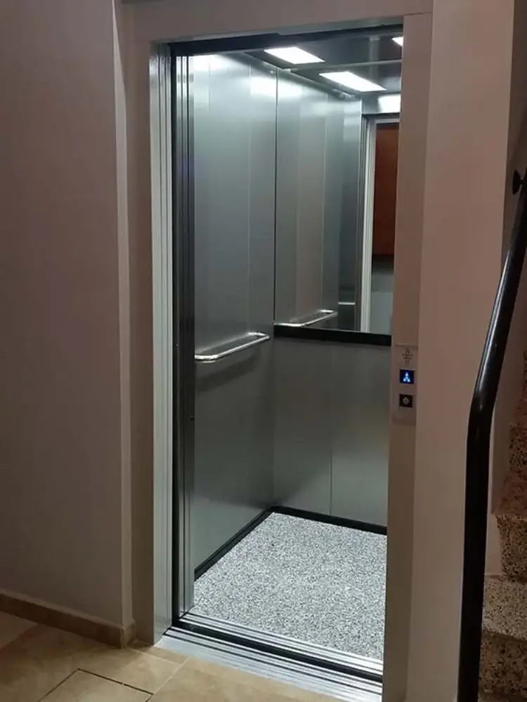 Ascensor electromecánico para 4 personas - Ascensores Ramase