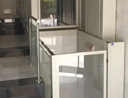 Reforma e instalación de plataforma vertical salvaescaleras – Sant Boi