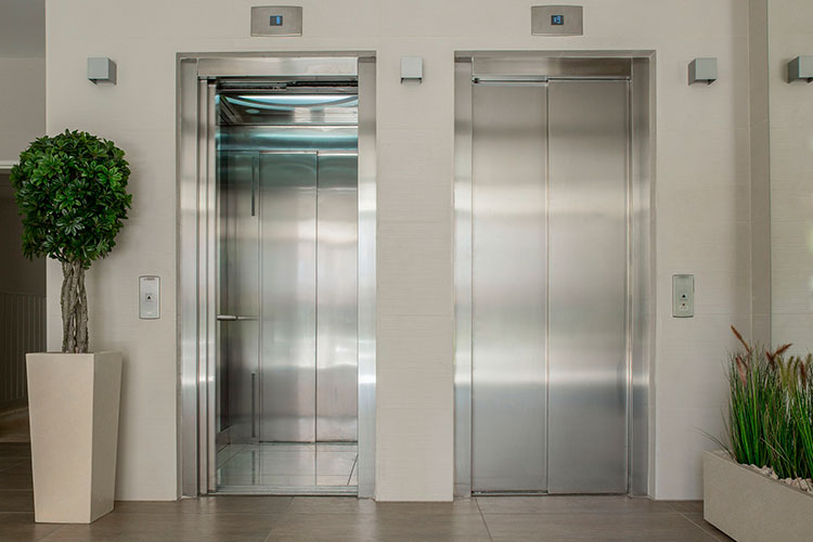 ¿Cuáles son los ascensores más veloces del mundo?